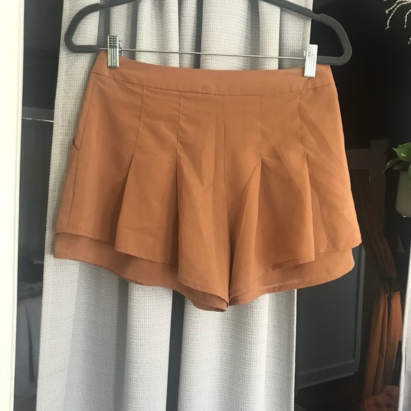 Tan shorts by blu pepper - Picture 5 of 8